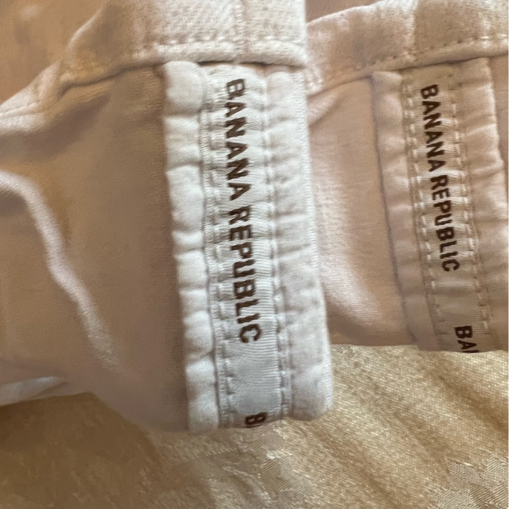 Banana Republic White Denim Cropped Cuffed Jeans - Picture 4 of 5